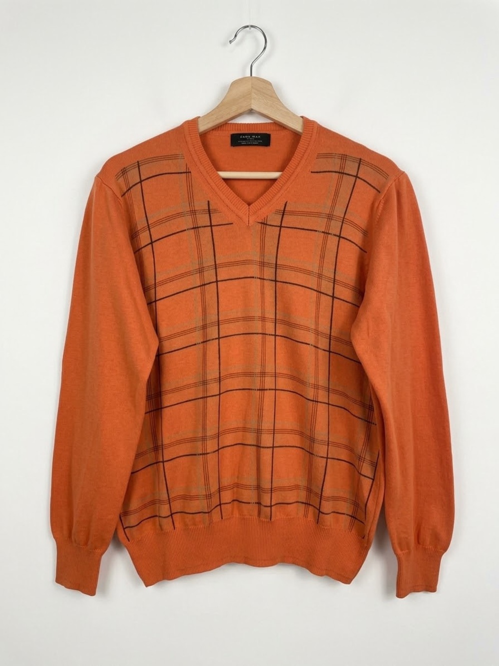 Zara Men's Orange V-Neck Plaid Sweater